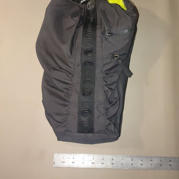 Lululemon Athletica Black Neon Yellow Large Gym Go Bag Adjustable Strap Pockets - Picture 3 of 12